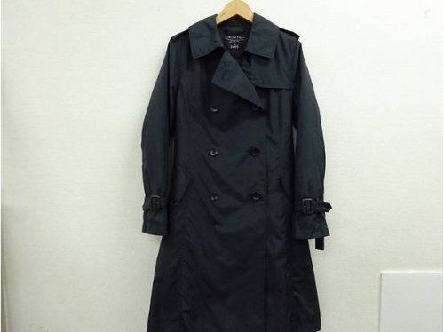 レディースファッションの秋物衣類