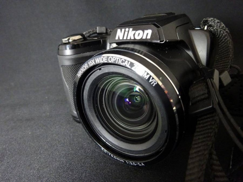 デジタル家電のデジタルカメラ