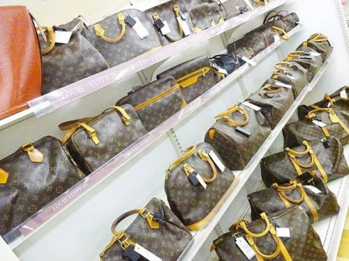 ルイヴィトン（LOUIS VUITTON）