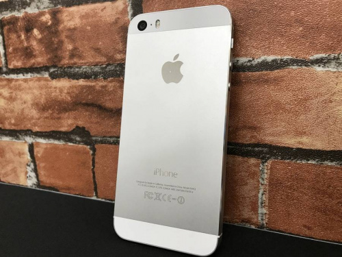 スマートフォンのIPHONE