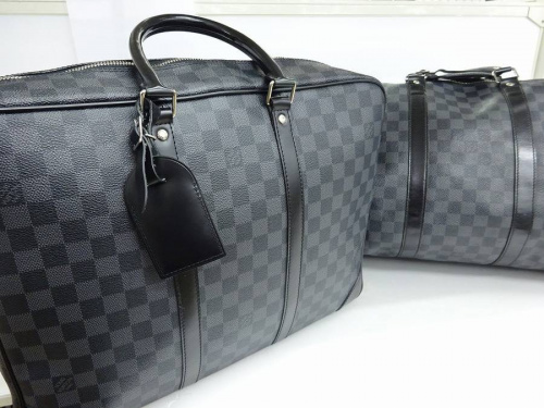 ブランド・ラグジュアリーのメンズ バッグ