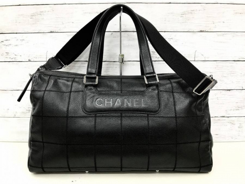 バッグのCHANEL