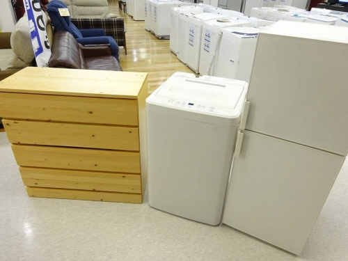 レディースファッションの岸和田　家具 家電