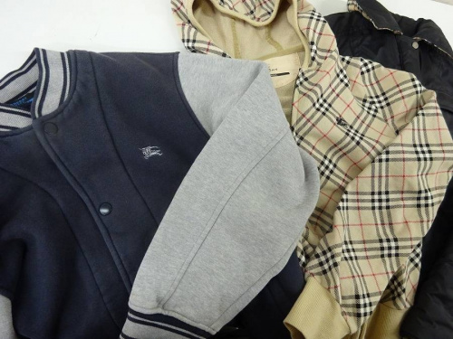 レディースファッションのバーバリー（BURBERRY）