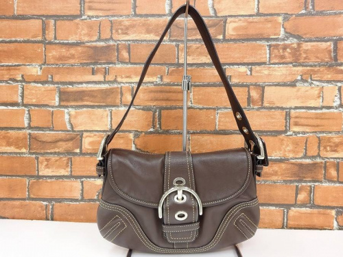 バッグのコーチ（COACH）