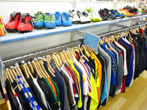 トレーニング用品の岸和田　スポーツ