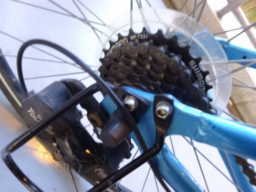 岸和田　自転車のクロスバイク