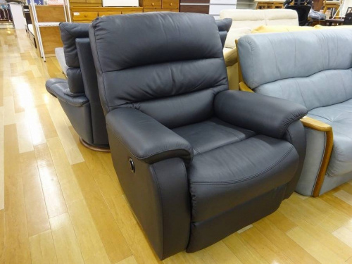家具のソファ