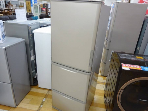 生活家電の冷蔵庫　洗濯機