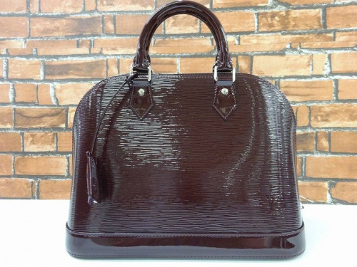 ¥ë¥¤¥ô¥£¥È¥ó¡ÊLOUIS VUITTON¡Ë¤Î´ßÏÂÅÄ¡¡¥Ö¥é¥ó¥É¡¡Çã¼è