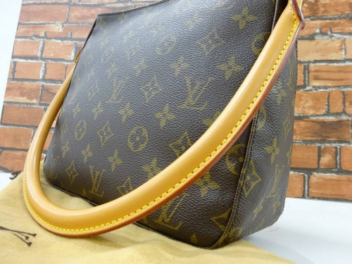 ブランド・ラグジュアリーのLOUIS VUITTON