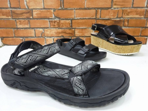 レディースファッションの夏物買取