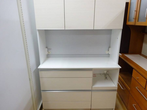 中古 家具の中古家具 カップボード・食器棚