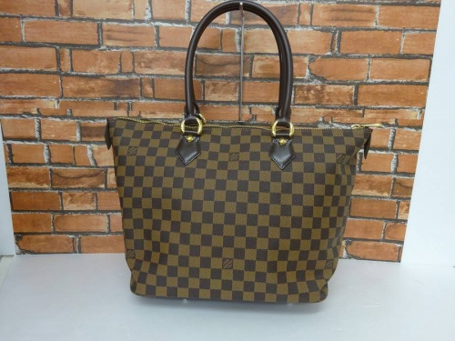 ヴィトン買取　大阪のブランド鑑定　大阪