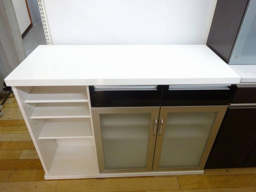 中古家具　大阪の中古カウンターテーブル　大