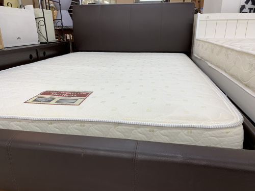 中古ベッド　大阪のニトリ