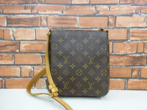 ブランド鑑定　大阪のブランド買取 岸和田