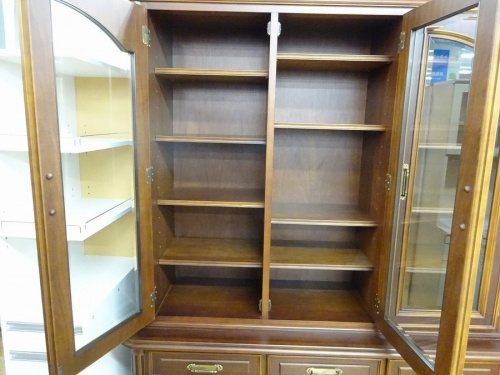 中古食器棚 大阪の家具 買取 大阪