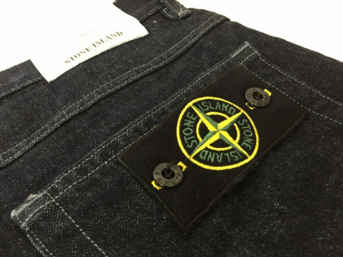 メンズファッションのSTONE ISLAND