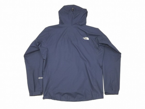 秋服　買取　大阪の服 買取 岸和田