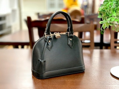 ブランド買取　大阪のLOUIS VUITTON　買取　大阪