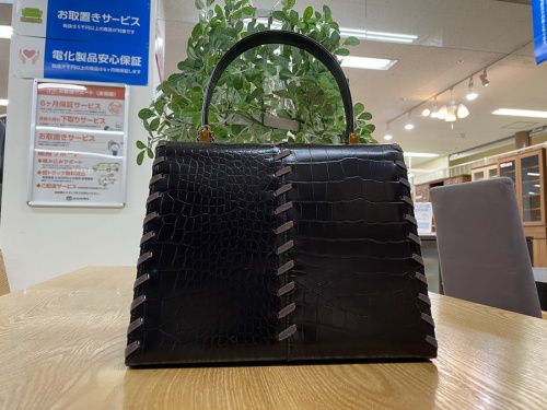 ブランド鑑定 大阪のブランド買取 岸和田