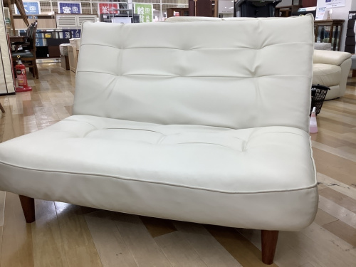中古家具　大阪の中古オーディオラック　大阪