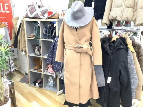 レディースファッションのコート　買取　岸和田