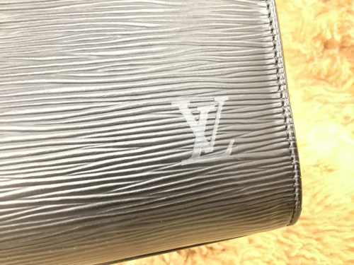 ブランド鑑定　大阪のブランド買取 岸和田