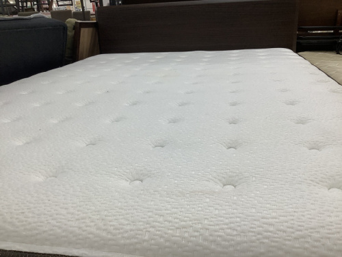 中古ベッド　大阪のニトリ　ダブルベッド