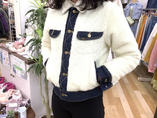 レディースファッションのコート　買取　岸和田