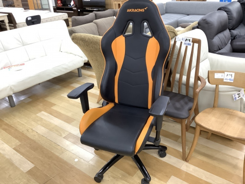 ゲーミングチェアのAKRACING エーケーレーシング 買取