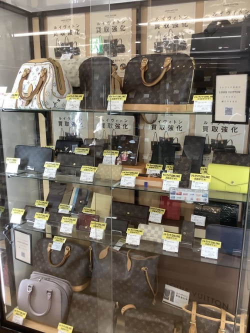 LOUIS VUITTON　買取のブランド　ラグジュアリー