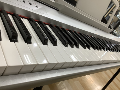 YAMAHA(ヤマハ）のキーボード　*PSR-270です。【トレファク東大阪店】 YAMAHA PSR-270 Keyboard vintage synth with stand and pedal | eBay