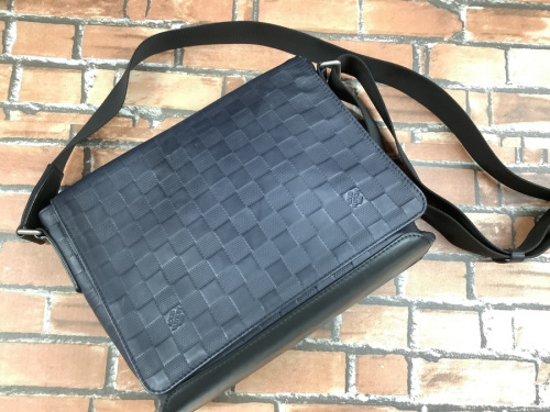 LOUIS VUITTONのルイヴィトン