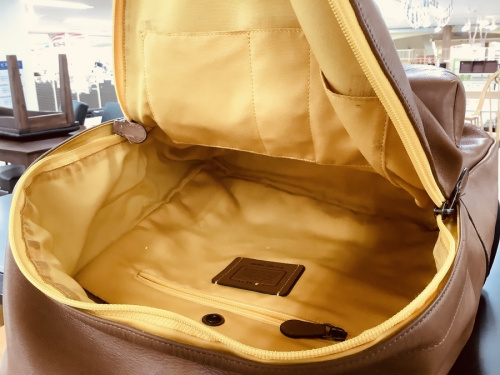 モノグラムのCOACH