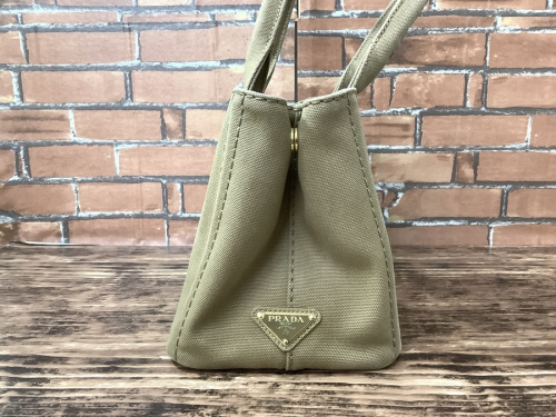 CHANELのショルダーバック