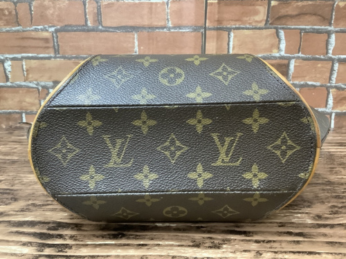 ルイ・ヴィトンの関西