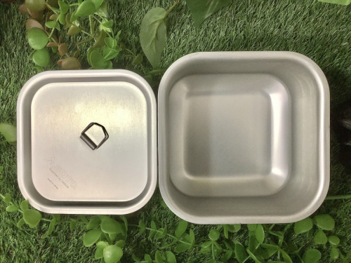キャンプ用品のクッカー