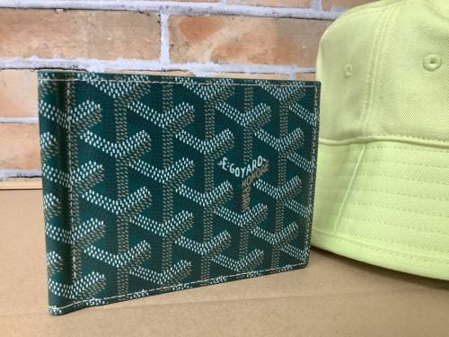 ゴヤールの財布