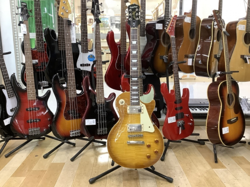 ギターのアコギ