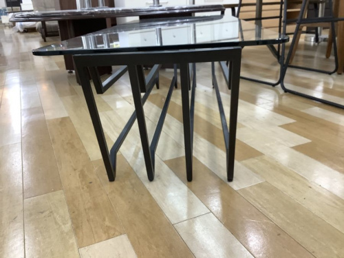 テーブルのローテーブル