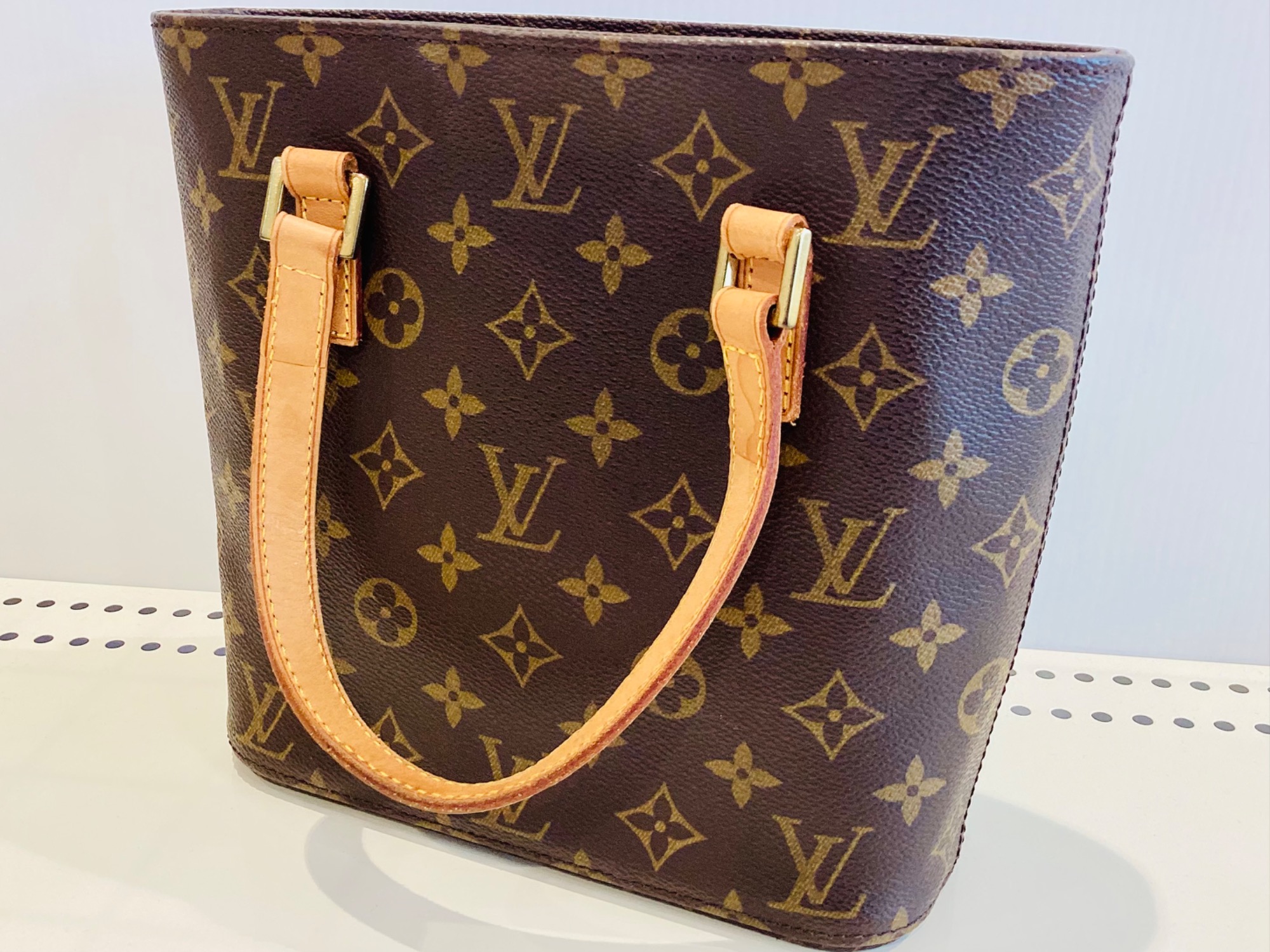 LOUIS VUITTON ルイヴィトン】モノグラム ヴァヴァンPMのご紹介