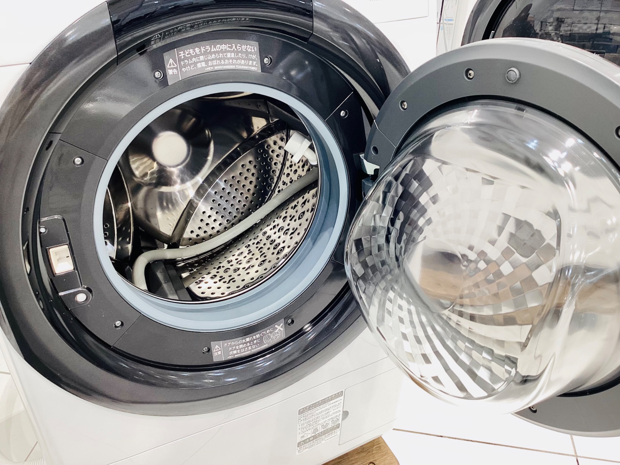 軽トラ90分貸し出しサービス】SHARP ﾄﾞﾗﾑ式洗濯乾燥機 ES-S7H