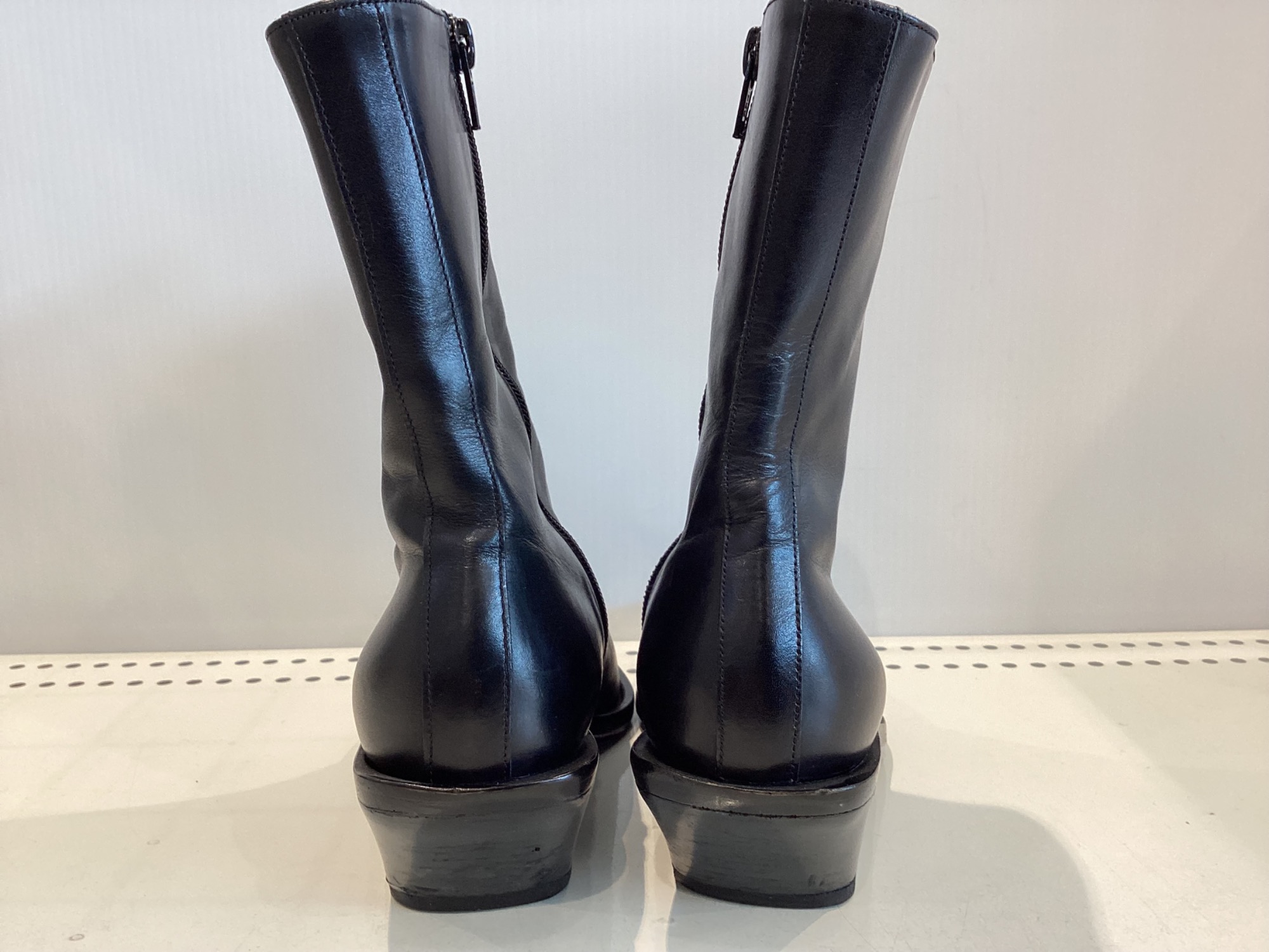 Ann demeulemeester スクエア　サイドジップ　ヒールブーツ Ann demeulemeester スクエア サイドジップ ヒールブーツ Ann