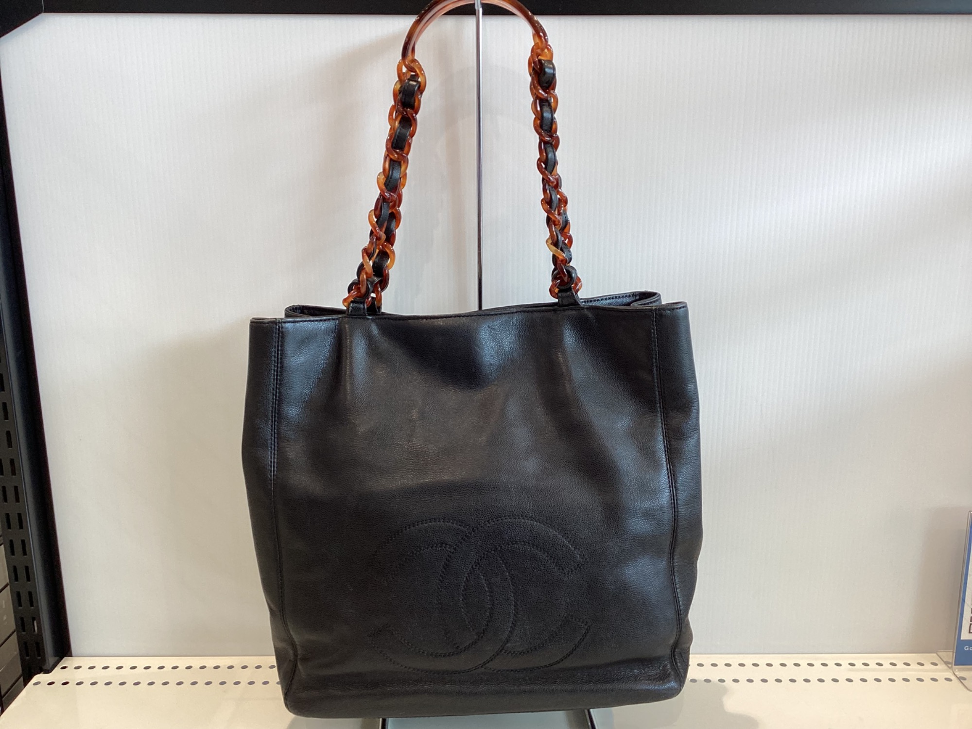 CHANEL シャネル】 キャビアスキン トートバッグのご紹介です！｜2025