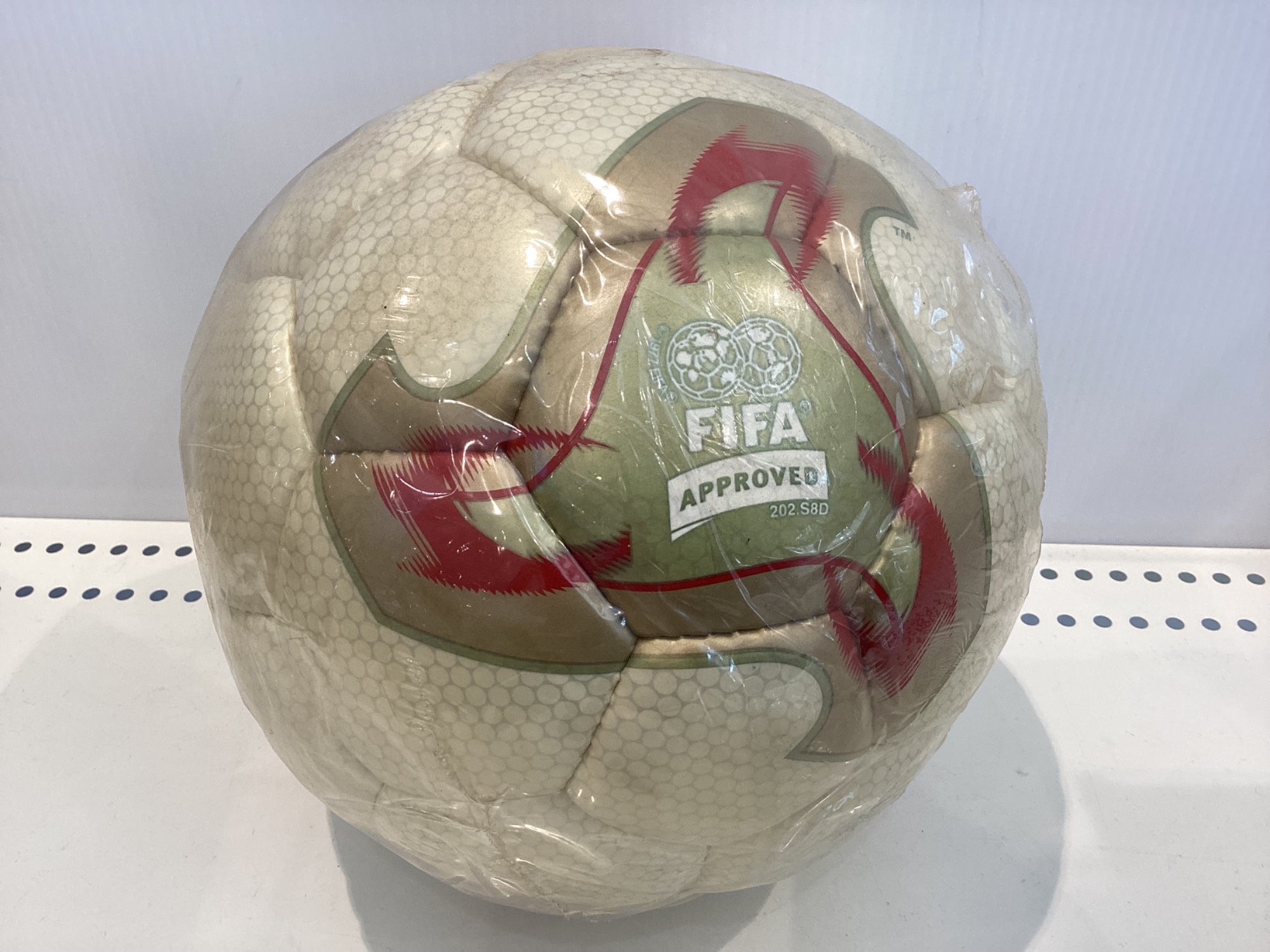 2002年　ワールドカップ マッチボール 2002個限定！アディダスのヒストリカルマッチボール1号球入荷