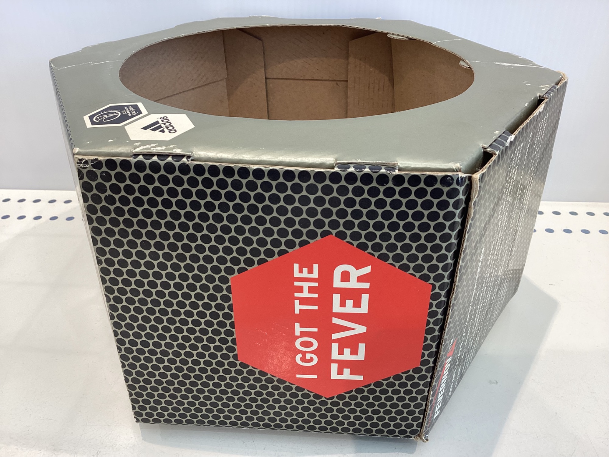 【激レア】新品 2002ワールドカップ ボール　ディスプレイケース付き Adidas アディダス】FIFAワールドカップ 2002 サッカーボールの