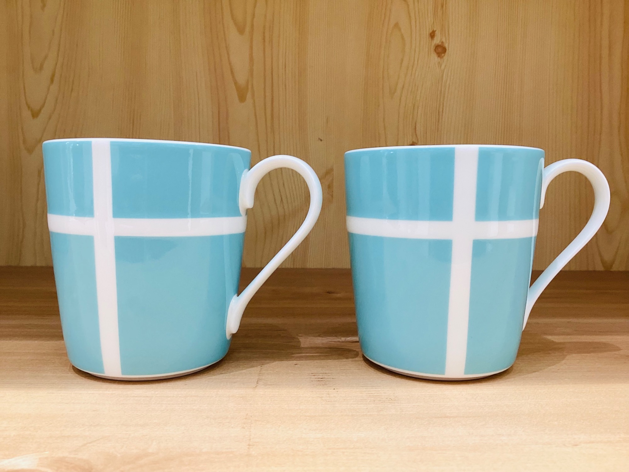 Tiffany & Co ティファニー】マグカップ 2Pセットのご紹介です