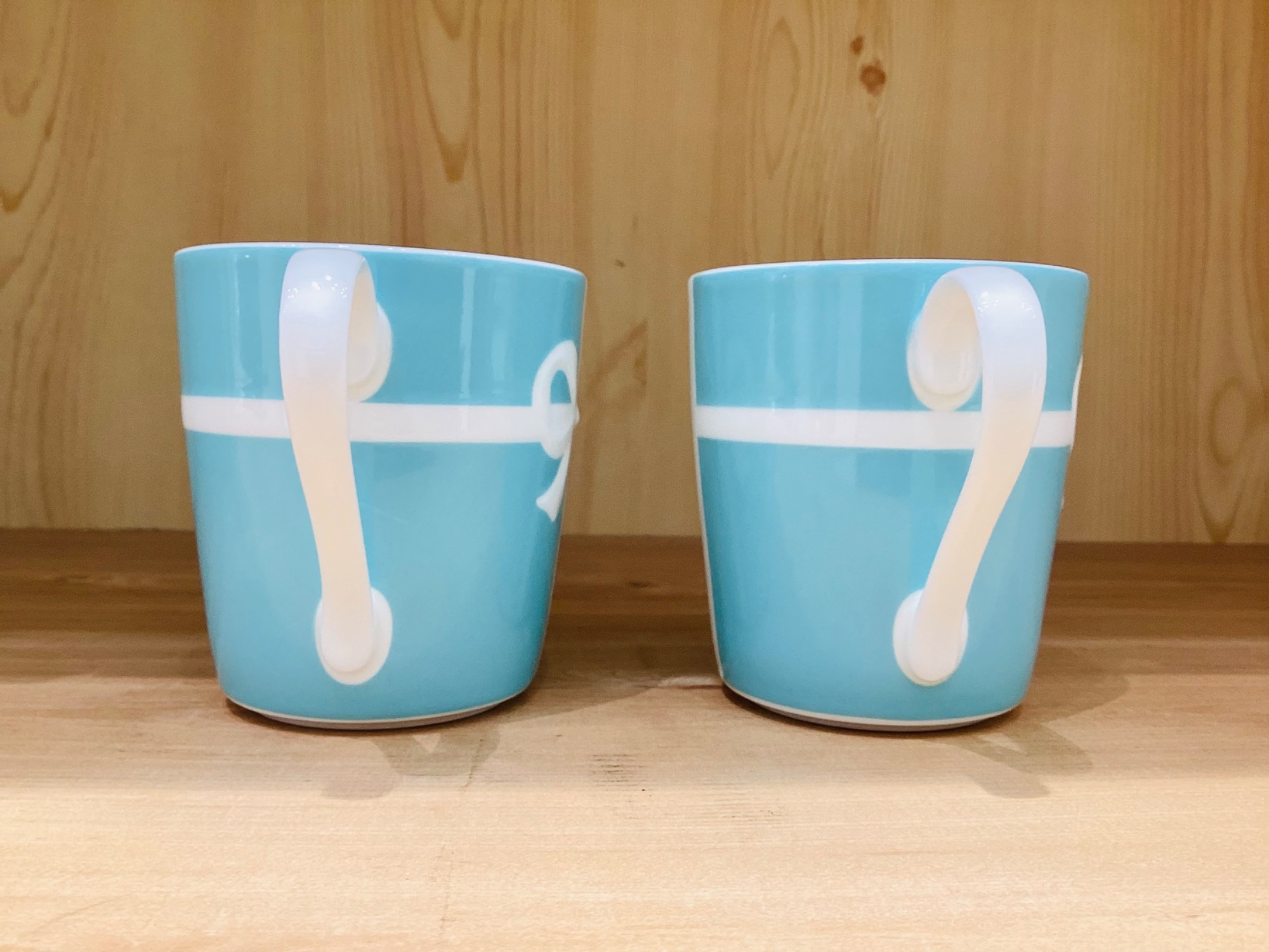 Tiffany & Co ティファニー】マグカップ 2Pセットのご紹介です